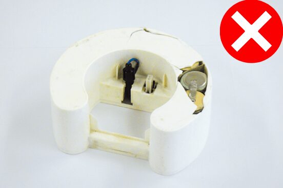 破損した電池パック